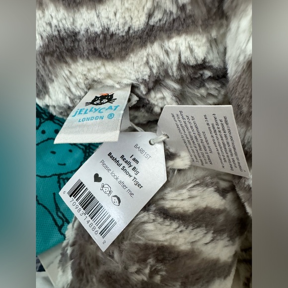 Authentic NWT Jellycat Really Big Bashful Snow Tiger Retired Rare ONLY ONE Cute - Picture 4 of 14